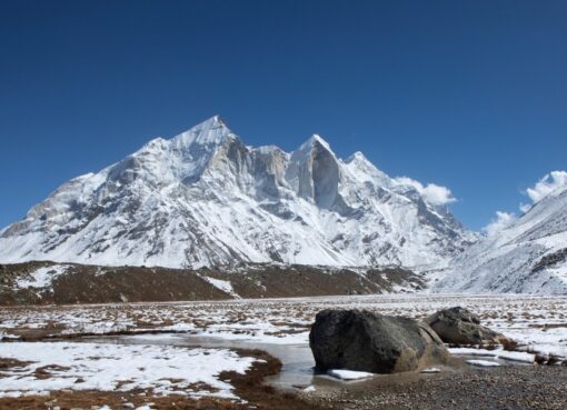 Gaumukh Tapovan Trek ( Mountains )