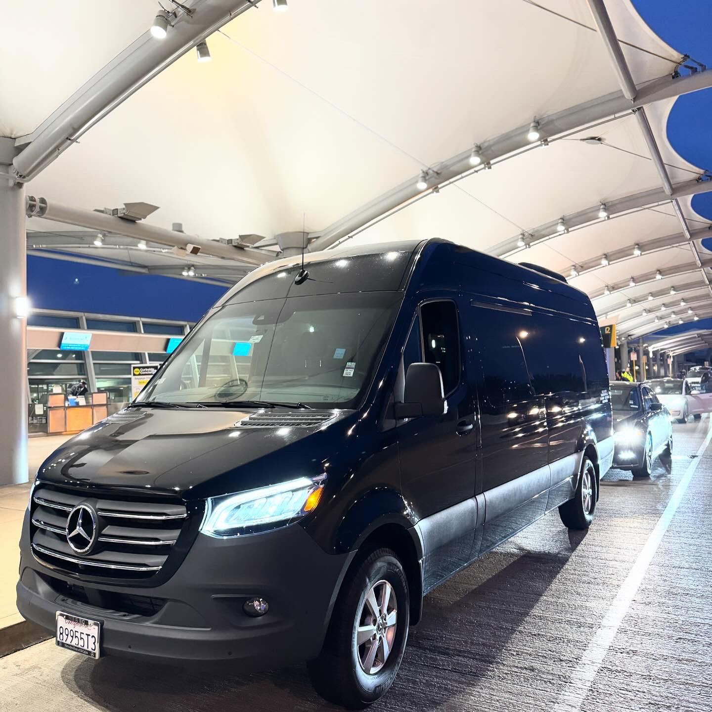 Shuttle Service LAX: Rides On Time