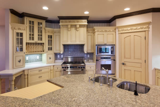 How to Mix Light and Dark Tones for a Balanced Kitchen Design